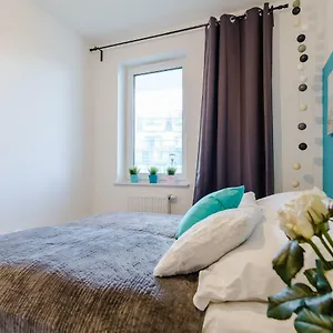 https://apartament-morski-kolobrzeg-78-100-2.kolobrzeghotels.com